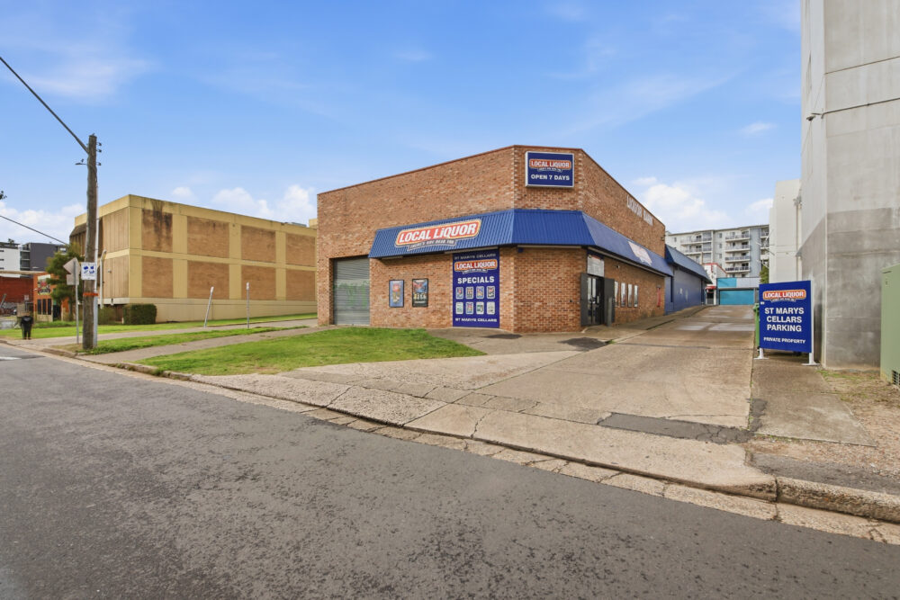 223 Queen Street, St Marys
